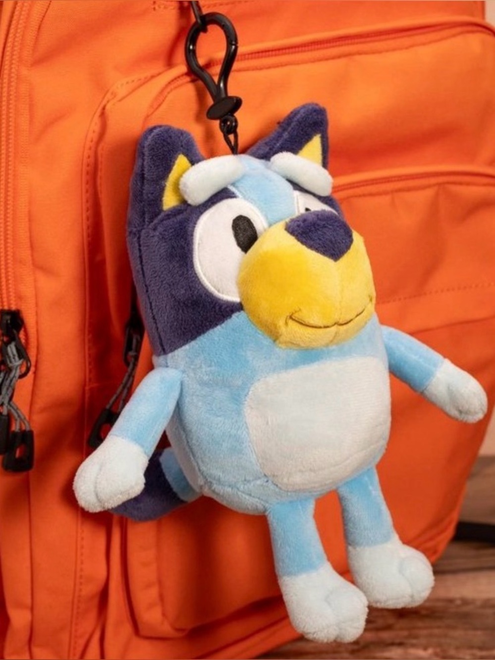 Bluey 8 Inch Zipper Plush with Backpack Clip Unisex